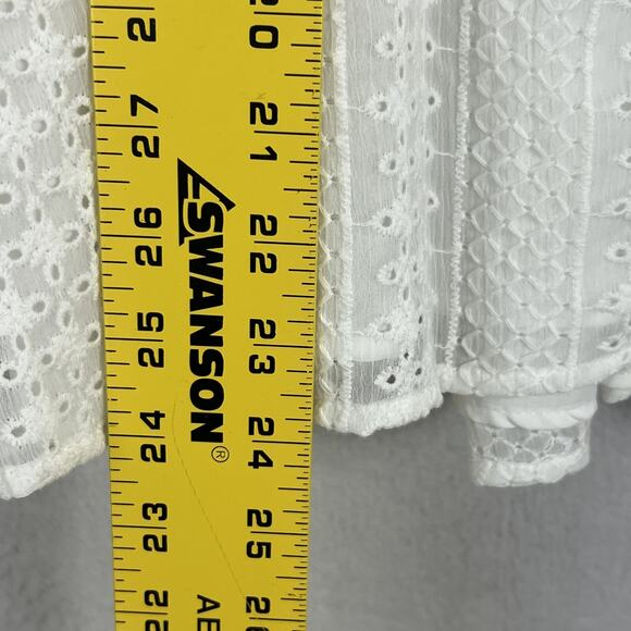 Supply & Demand Womens Size L White Eyelet Lace Long Sleeve Blouse Top Oversized - Picture 10 of 14